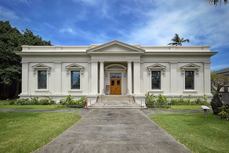 Photograph of the Kanaina Building.